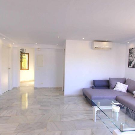 1108 Beachfront 2 Apartments With Roofterrace 80Mtrgt Beach 3 Pools Marbella Bagian luar foto