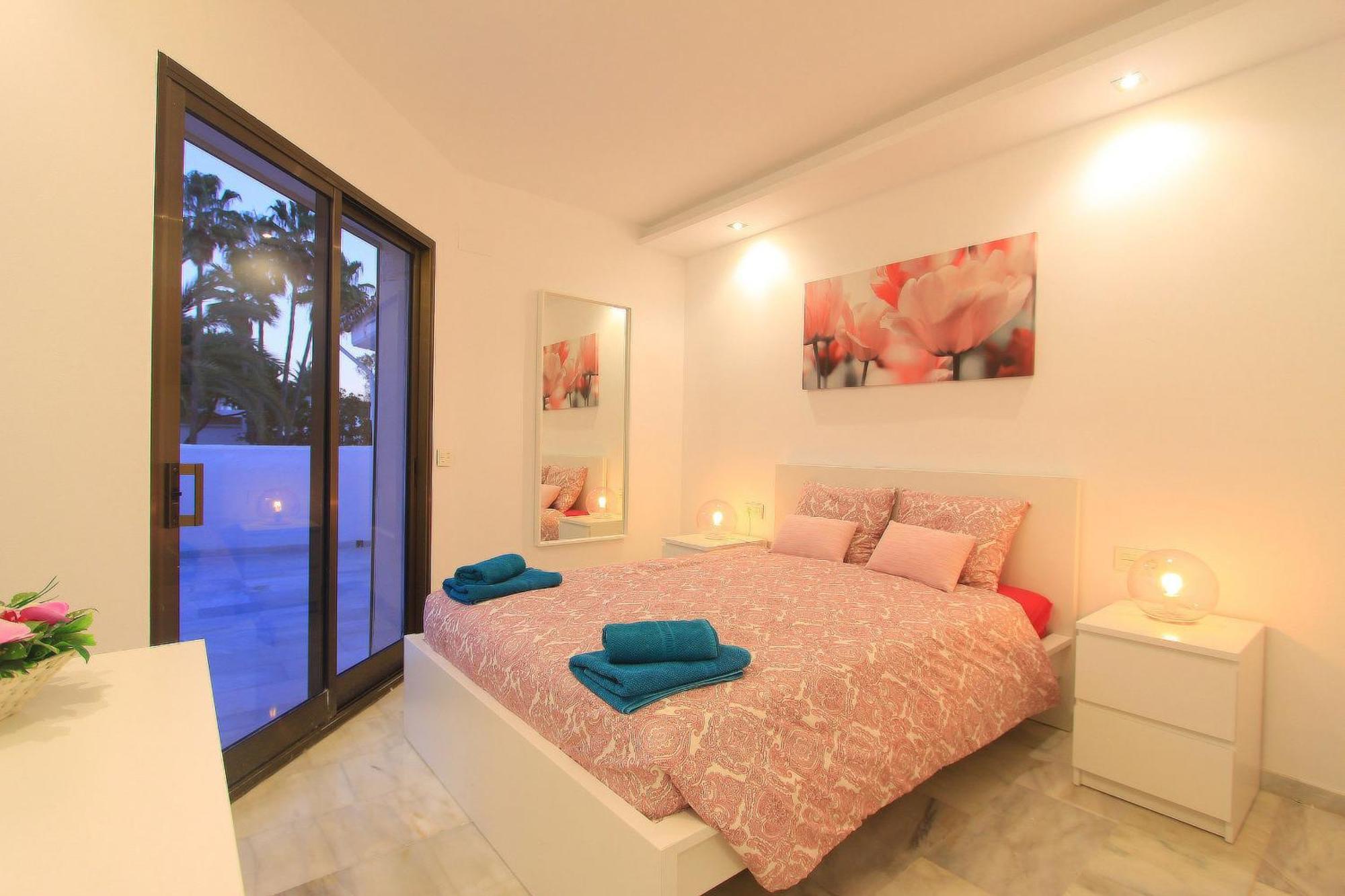 1108 Beachfront 2 Apartments With Roofterrace 80Mtrgt Beach 3 Pools Marbella Bagian luar foto