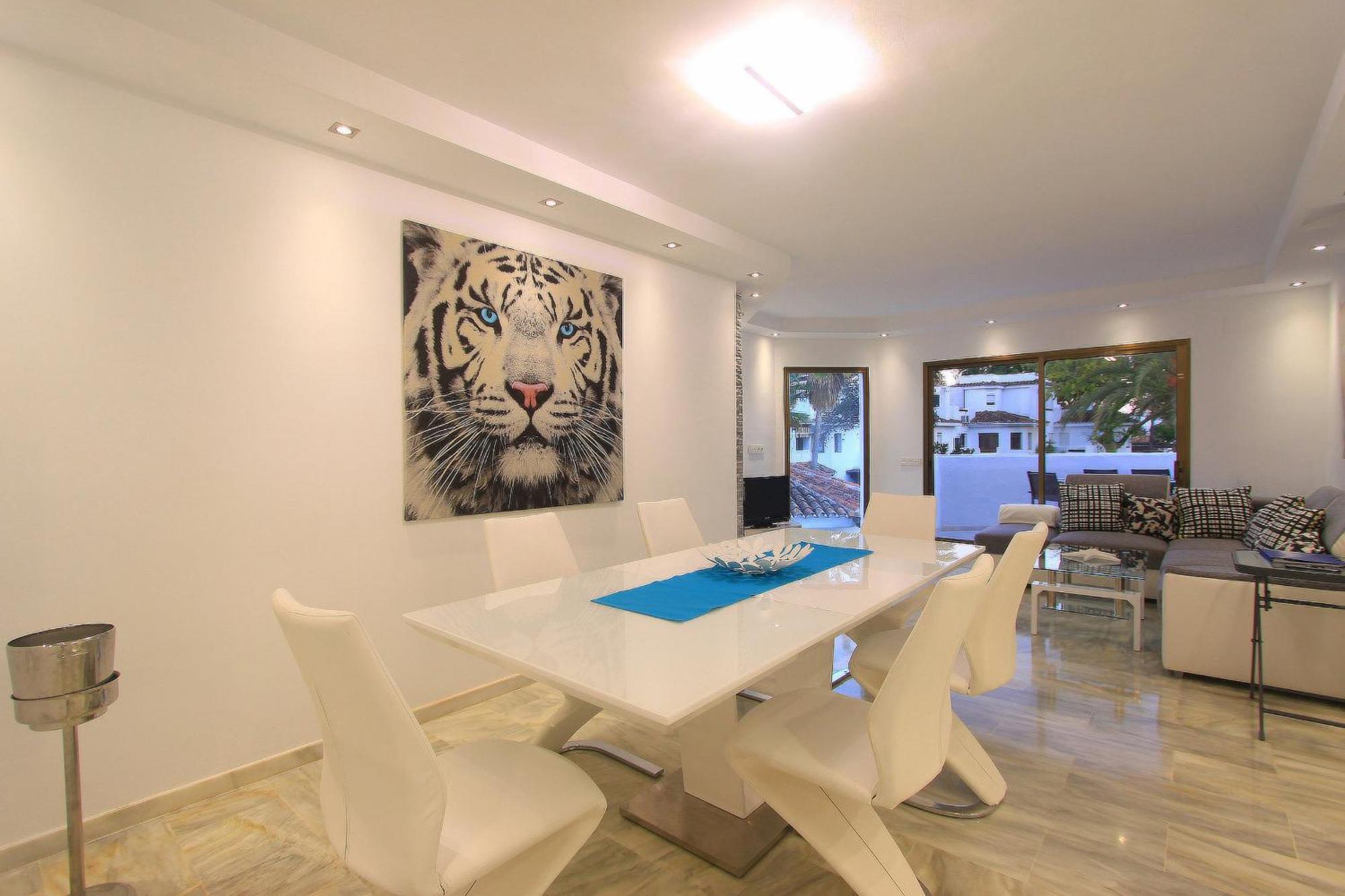 1108 Beachfront 2 Apartments With Roofterrace 80Mtrgt Beach 3 Pools Marbella Bagian luar foto