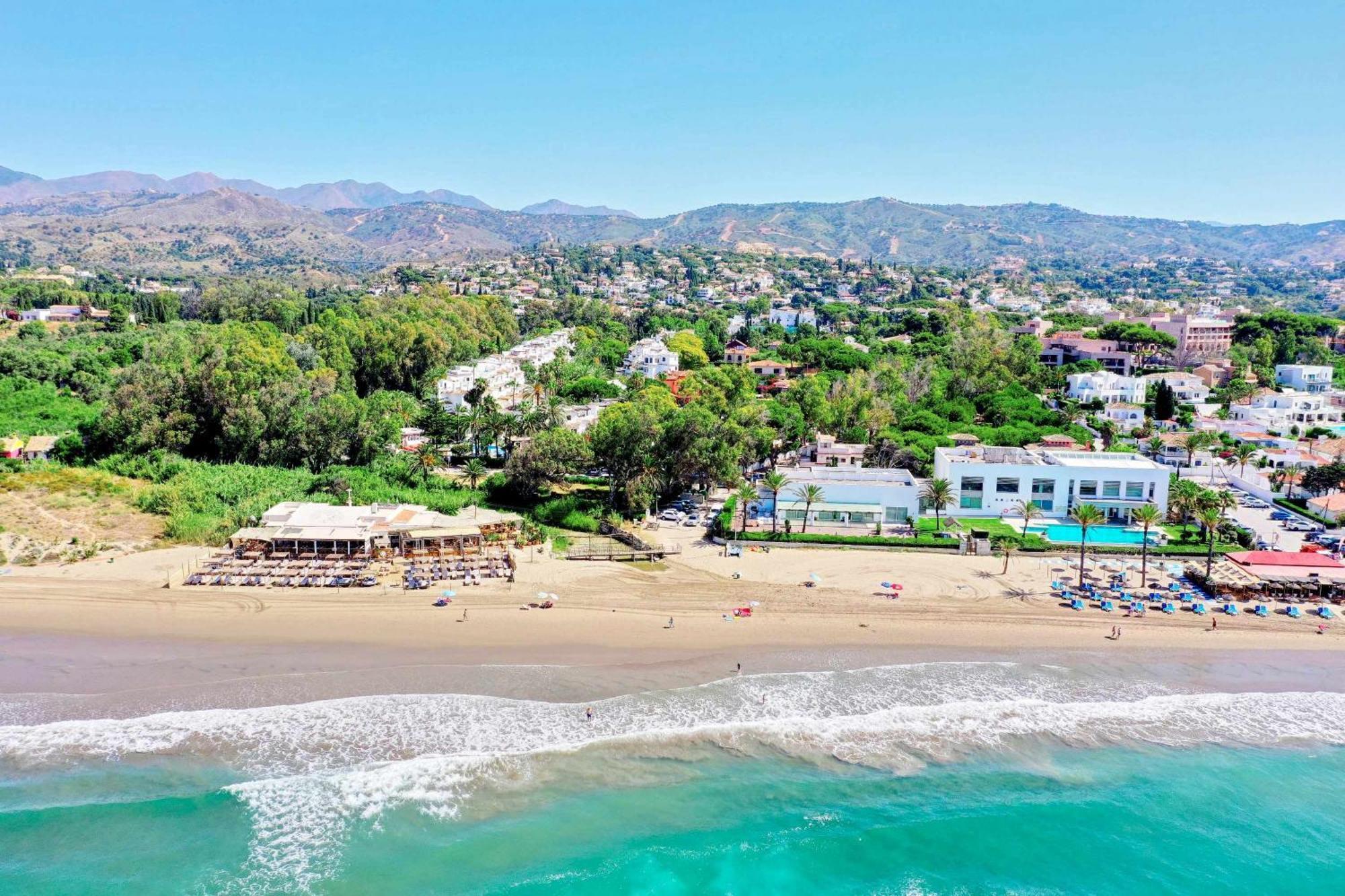 1108 Beachfront 2 Apartments With Roofterrace 80Mtrgt Beach 3 Pools Marbella Bagian luar foto